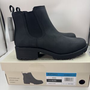 Buffalo David Bitton Anna Women’s BLACK  Ankle Chelsea Boots Size 10 NEW in Box